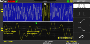 Random noise from a noise source. Top: Full captured signal, Bottom: Zoomed in on selected region of the signal