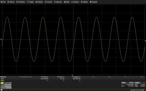 400 MHz sine wave output of a PLL synthesizer