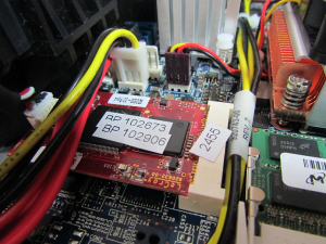 This mysterious board is home to a PLX NET2282 PCI to High-Speed USB 2.0 Controller