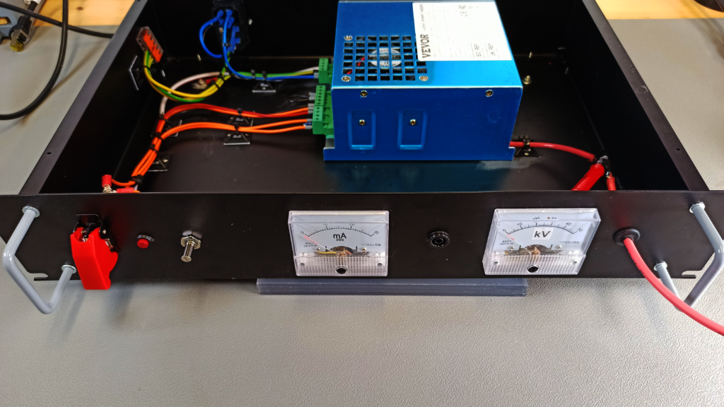 Front view of the homebrew 5 kV to 30 kV high voltage power supply.